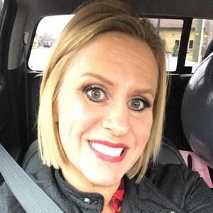 Meet your Posher, Leanne